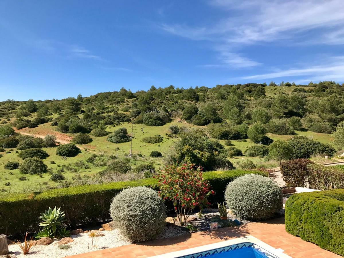 Villa Lovely Burgau Just 3 Mins Walk From