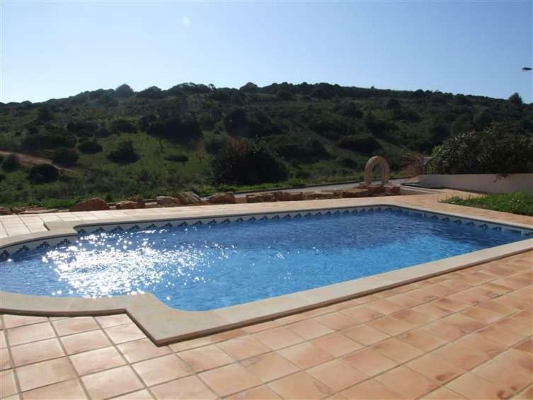 Lovely Burgau Just 3 Mins Walk From Budens
