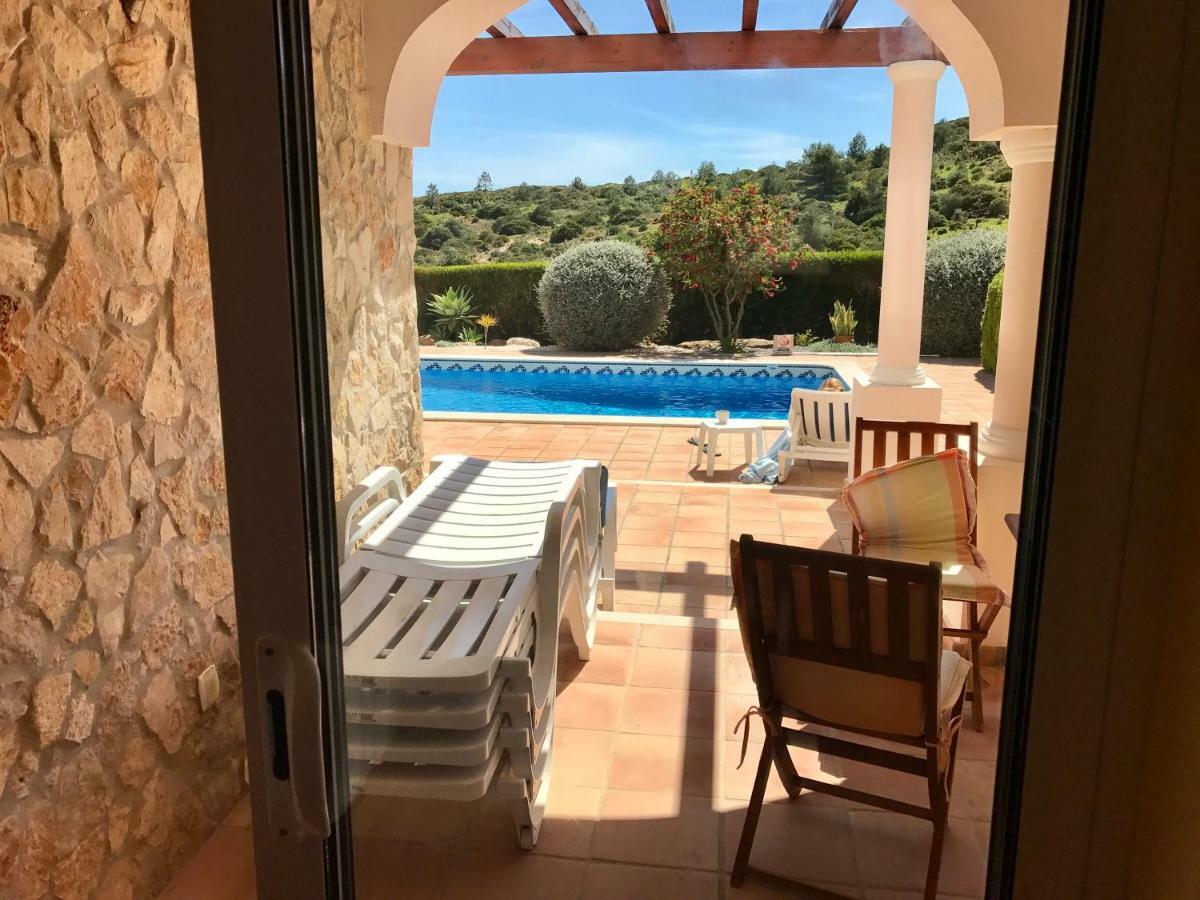 Lovely Burgau Just 3 Mins Walk From
