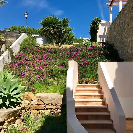 Lovely Burgau Villa Just 3 Mins Walk From Beach Budens Buitenkant foto