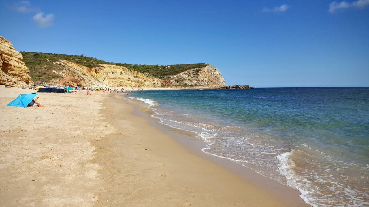 Villa Lovely Burgau Just 3 Mins Walk From Budens